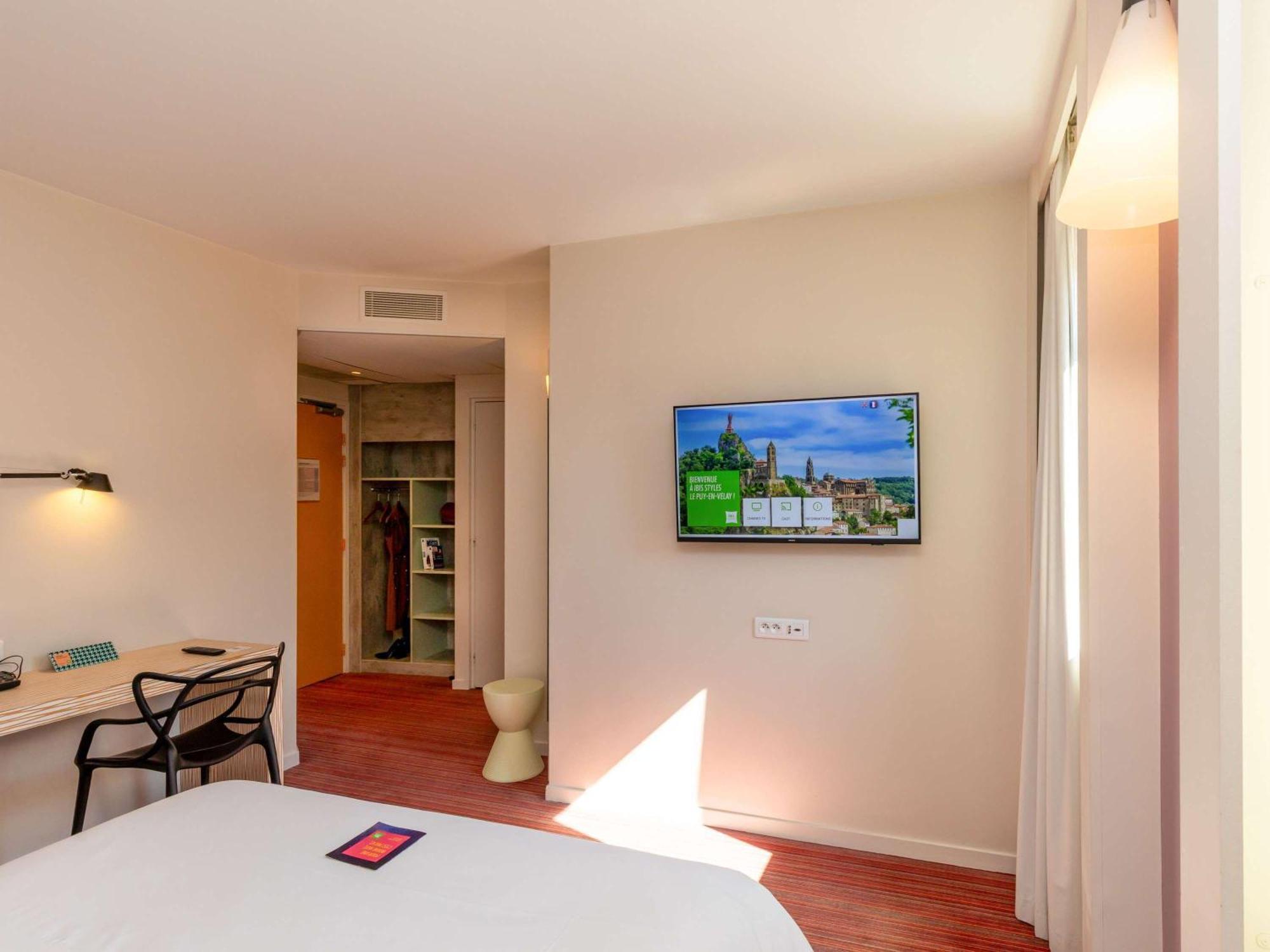 Ibis Styles Le Puy En Velay Hotell Eksteriør bilde
