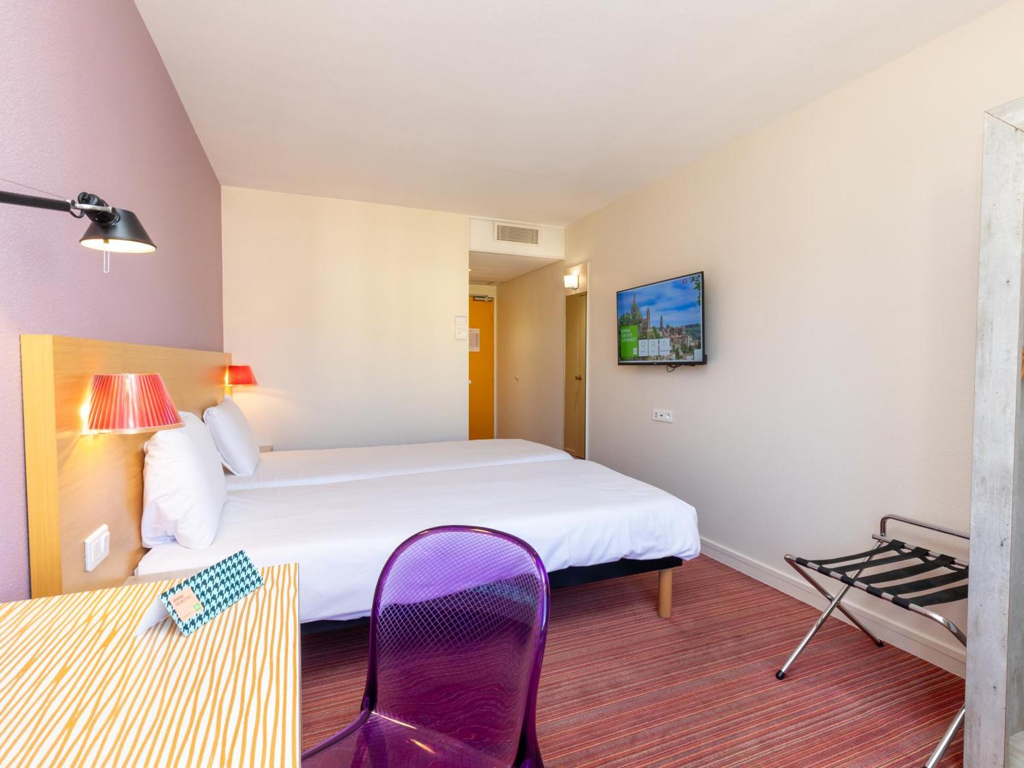 Ibis Styles Le Puy En Velay Hotell Eksteriør bilde