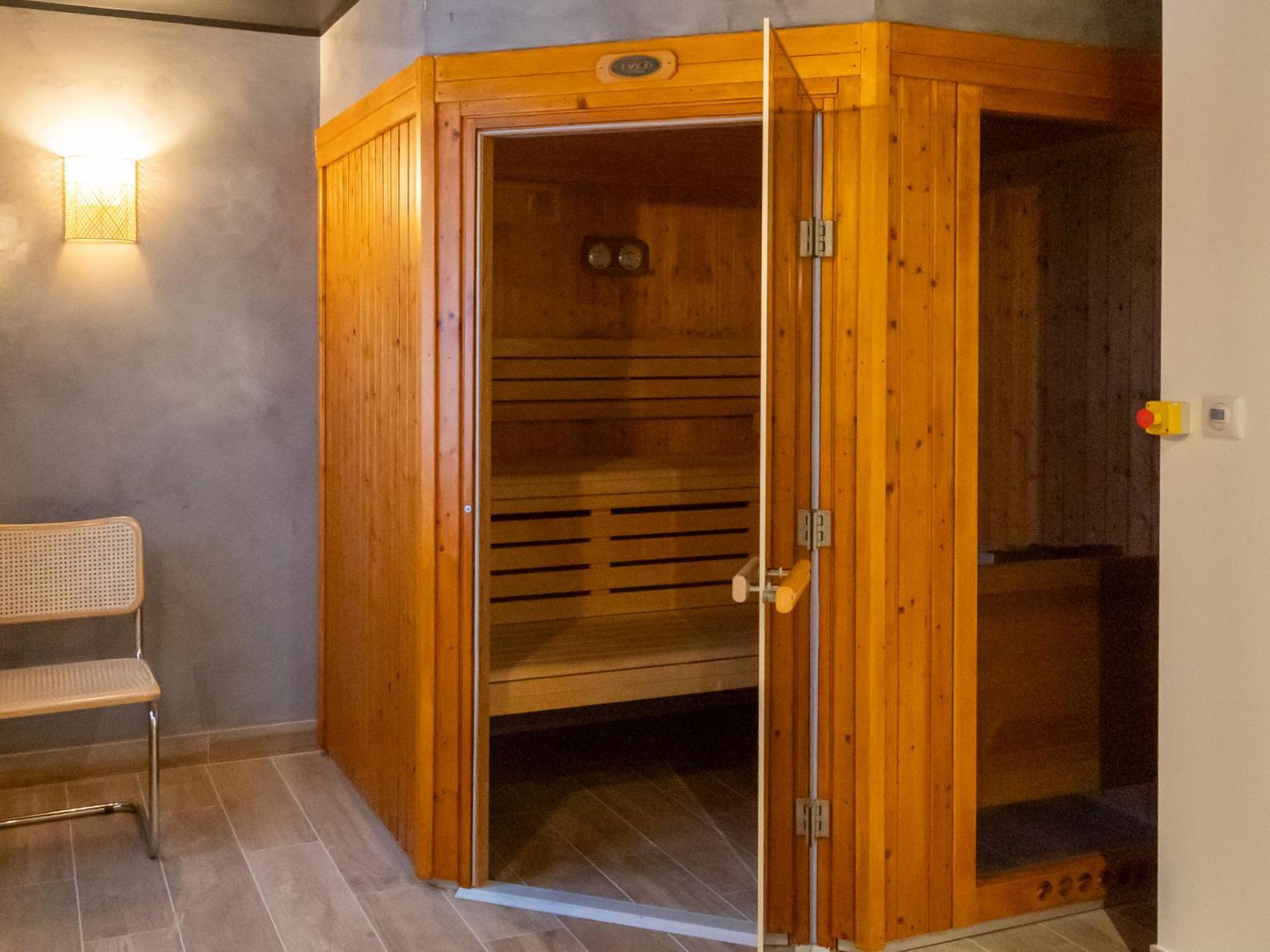 Ibis Styles Le Puy En Velay Hotell Eksteriør bilde