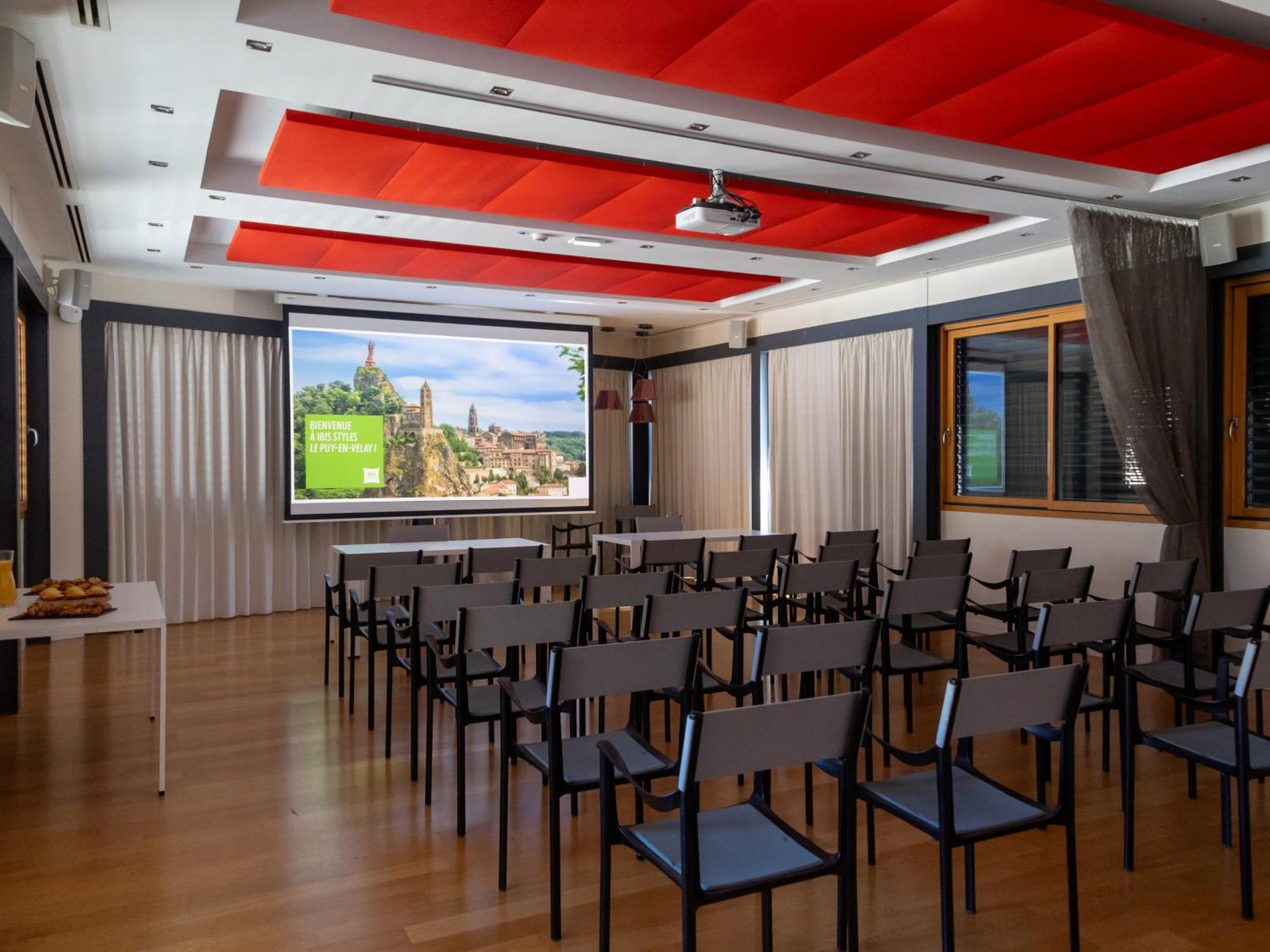 Ibis Styles Le Puy En Velay Hotell Eksteriør bilde